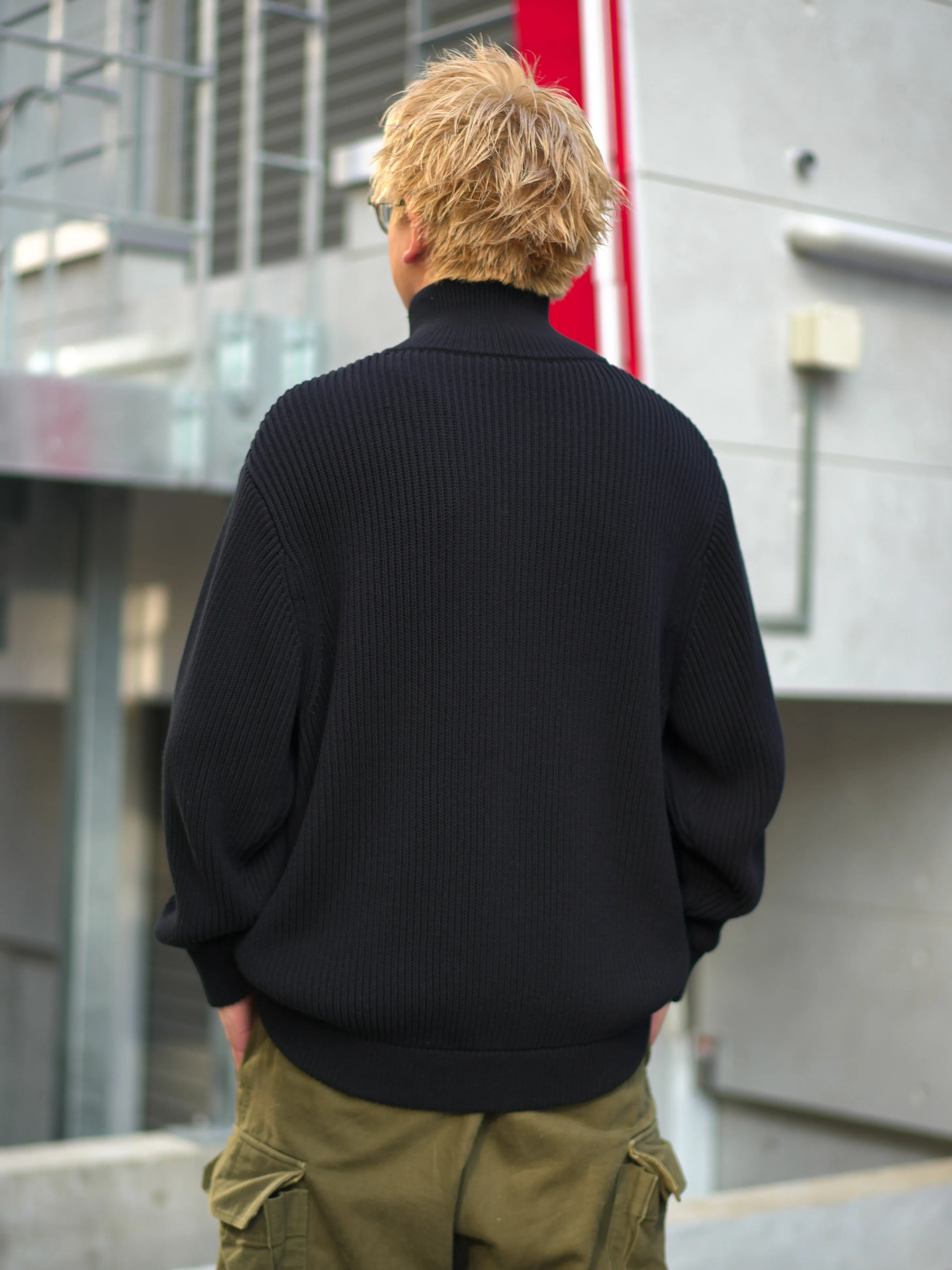 Drivers Knit Sweater - BLACK