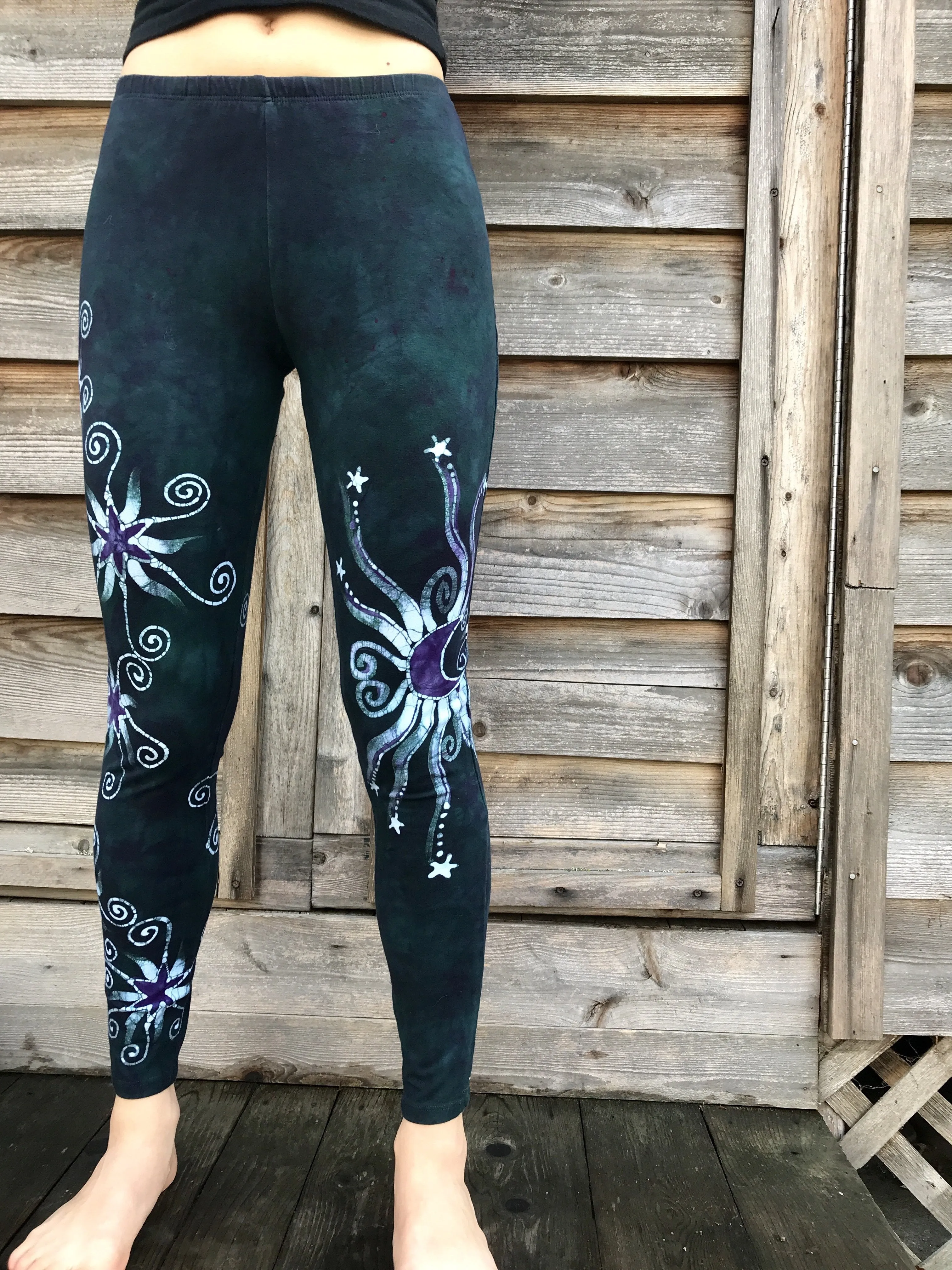 Imperfection - Dark Teal and Purple Stars Batikwalla Leggings - Size Large