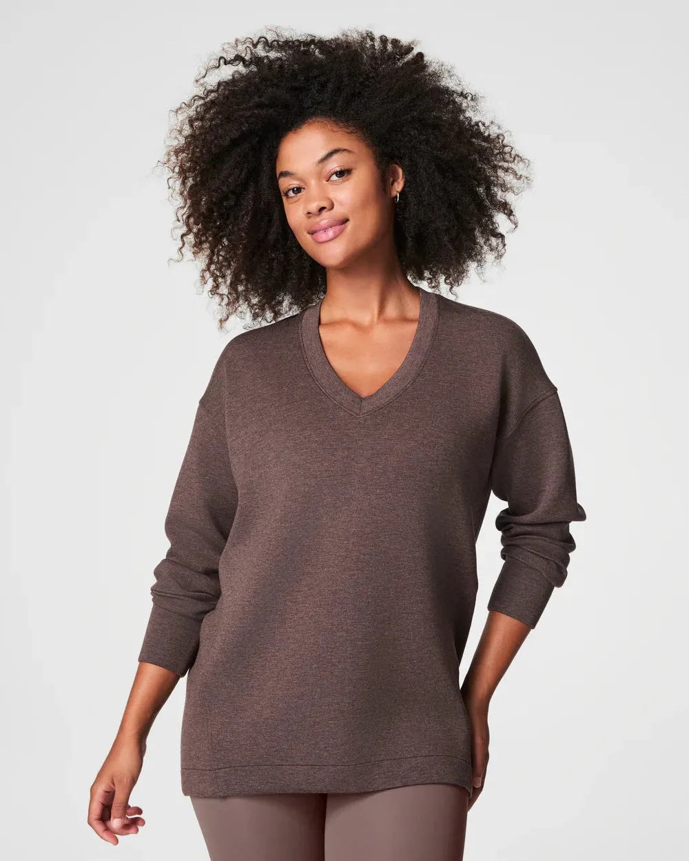 SPANX - AIRESSENTIALS BRUSHED V-NECK TUNIC