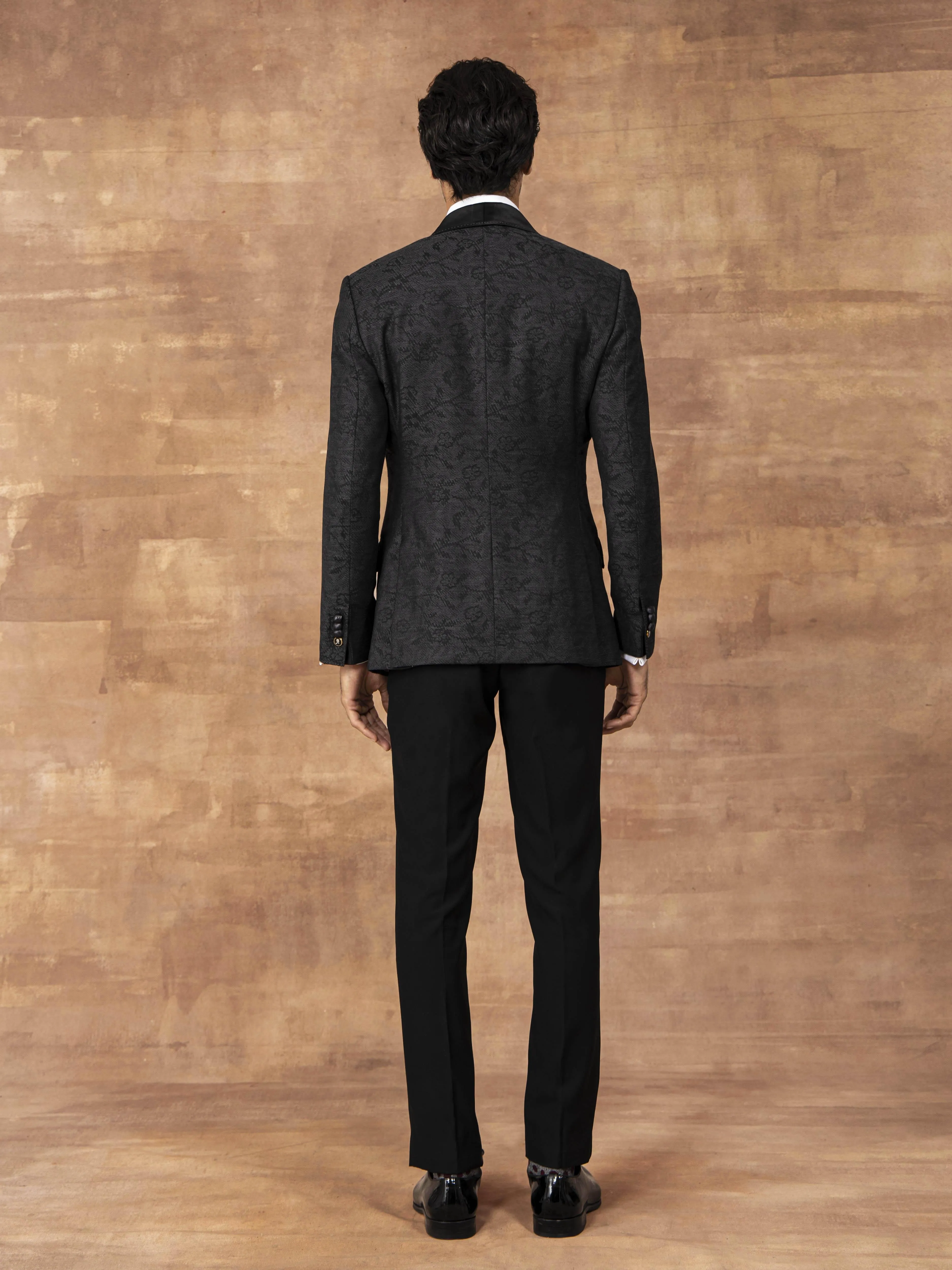 THE FOREST JACQUARD TUXEDO